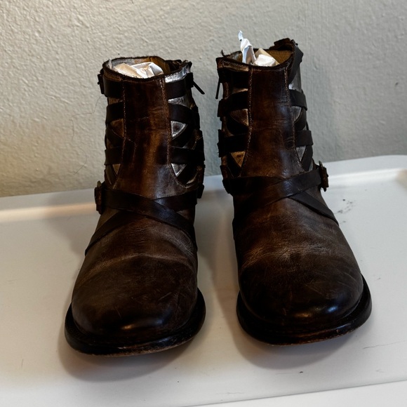 Freebird by Steven Shoes | Freebird Sammi Brown Leather Distressed Ankle Boots - Picture 4 of 8